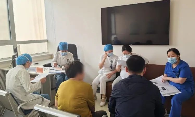 改善医疗服务丨“准爸妈”你是否有很多问号？“孕37周分娩前联合咨询门诊”一站式答疑为“好孕”护航