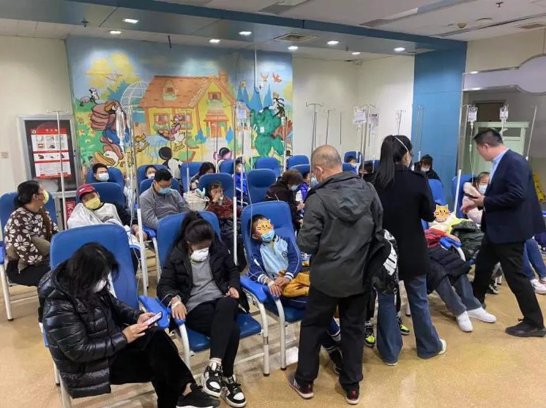 流感肆虐，儿科爆满！医护心系患儿咬牙坚持连轴转